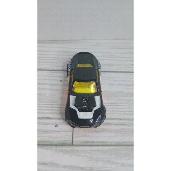 Mattel Hot Wheels 2010  Twininduction Car Black Diecast - Picture 6 of 7